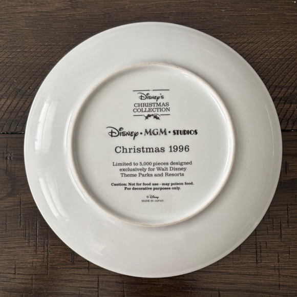 * Disney Vintage Christmas Collection 1996 ALICE IN WONDERLAND Collectible Plate - Picture 4 of 5